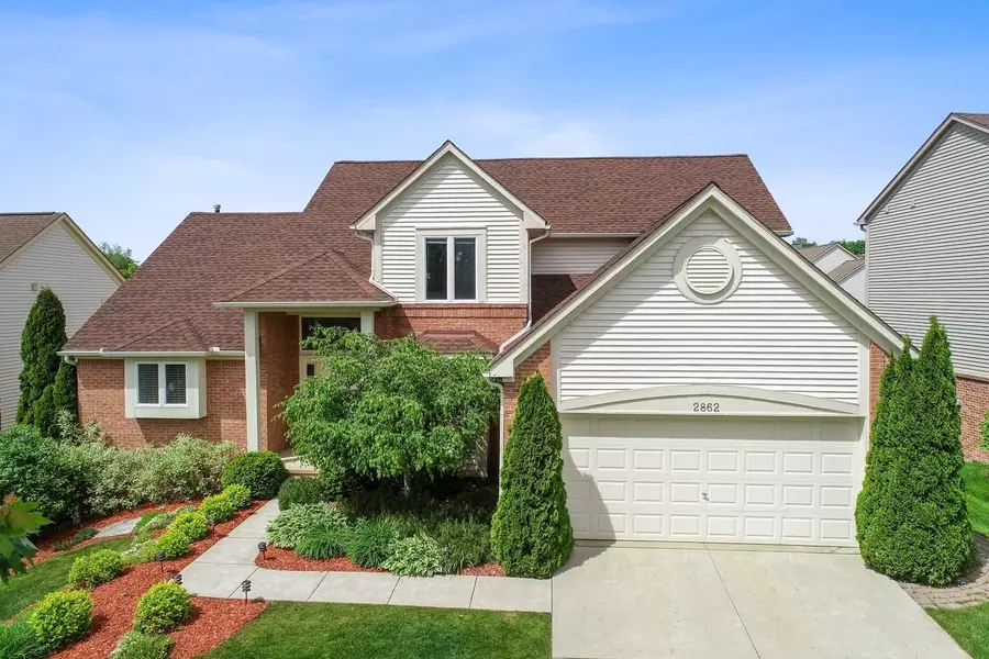 2862 IVY HILL Drive, Commerce Twp, MI 48382