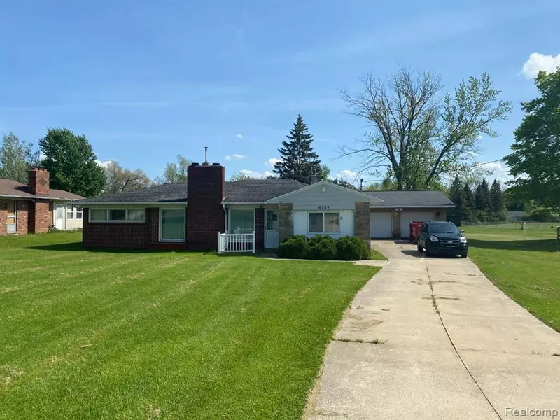 6169 BRISTOL Road, Swartz Creek, MI 48473 7901