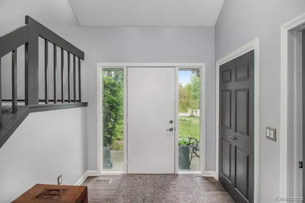 Troy, MI 48098-5307,5495 CORBIN Drive