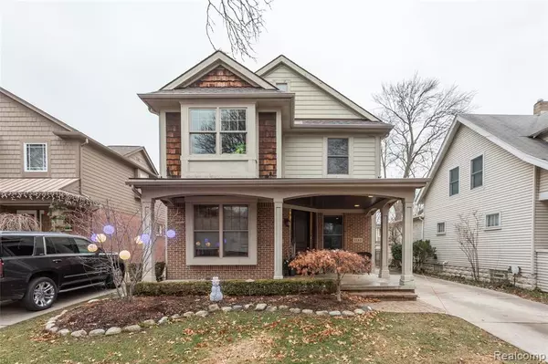 Birmingham, MI 48009 2013,1133 BIRD Avenue