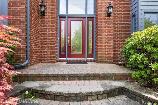 Troy, MI 48085 3922,5757 RUBY Drive