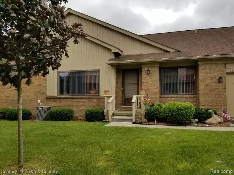 662 TENNYSON, Rochester Hills, MI 48307 4248