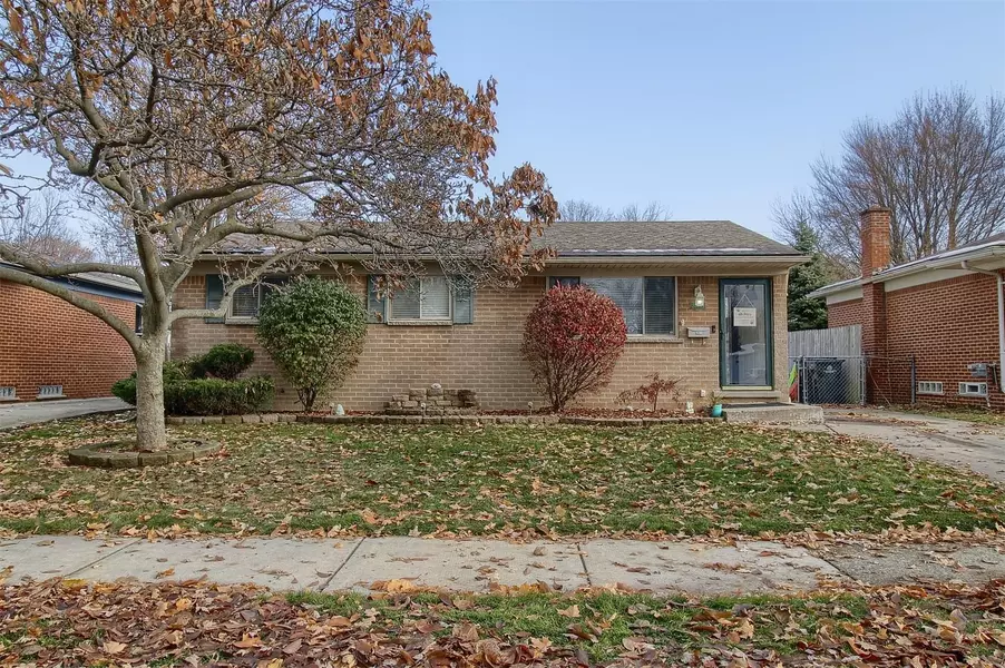 23005 GLENBROOK Street, Saint Clair Shores, MI 48082 2193