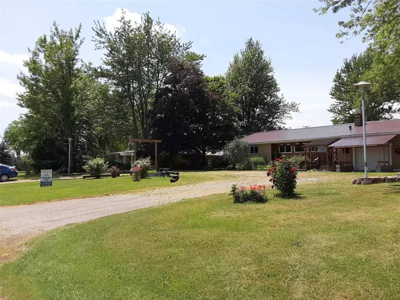 2350 S Van Dyke Road, Marlette, MI 48453 9761