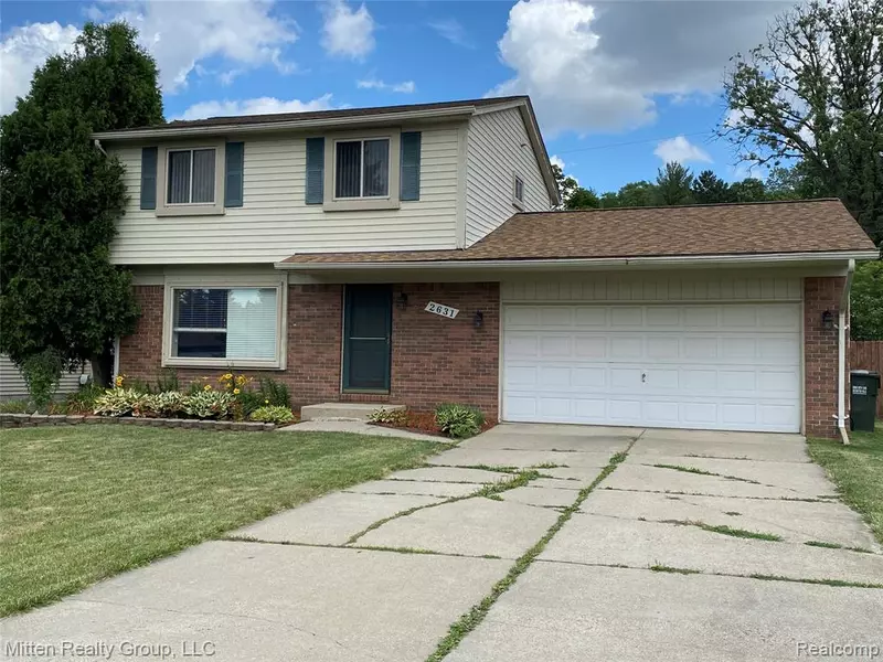 2631 HARTLINE Drive, Rochester Hills, MI 48309 3839