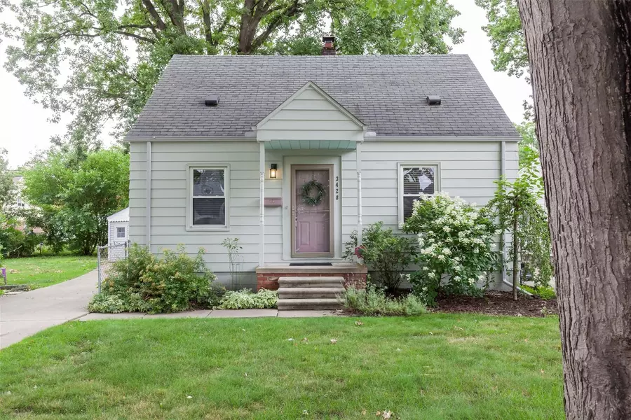 3428 EDGEWOOD Street, Dearborn, MI 48124 4168