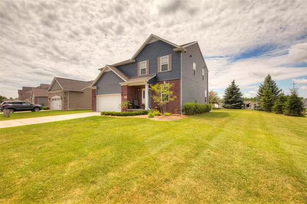 Howell, MI 48843 9703,1243 DOUGLAS FIR Drive