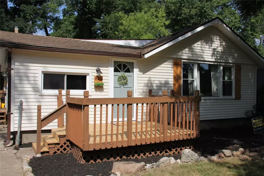 821 HILLWOOD, White Lake, MI 48383-2963