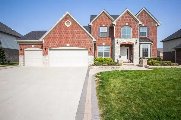 Troy, MI 48085,2121 BRIDLE PATH Drive