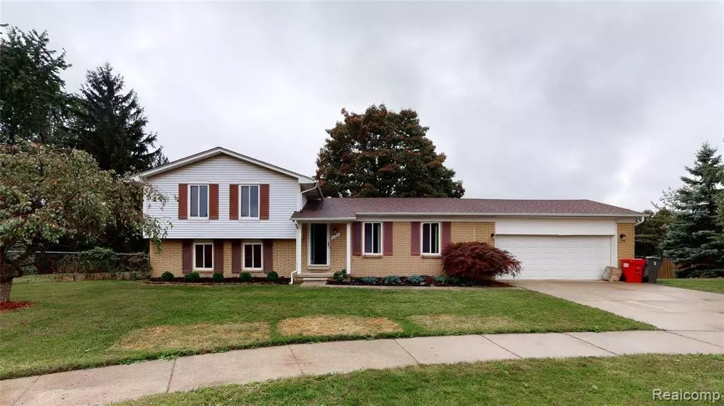 42345 JASON Drive, Clinton Township, MI 48038 2254