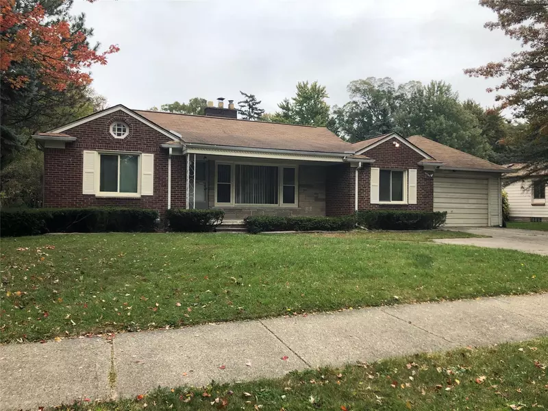 19989 WOODLAND Street, Harper Woods, MI 48225 2071