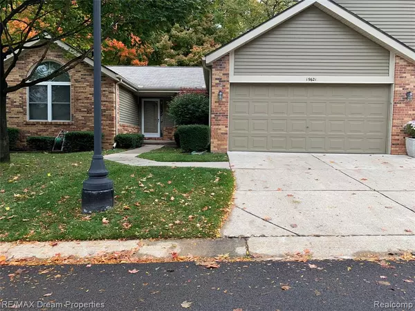 Northville, MI 48167 2915,19621 CARDENE Way