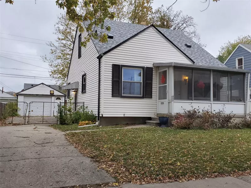 840 FARNHAM Avenue, Lincoln Park, MI 48146