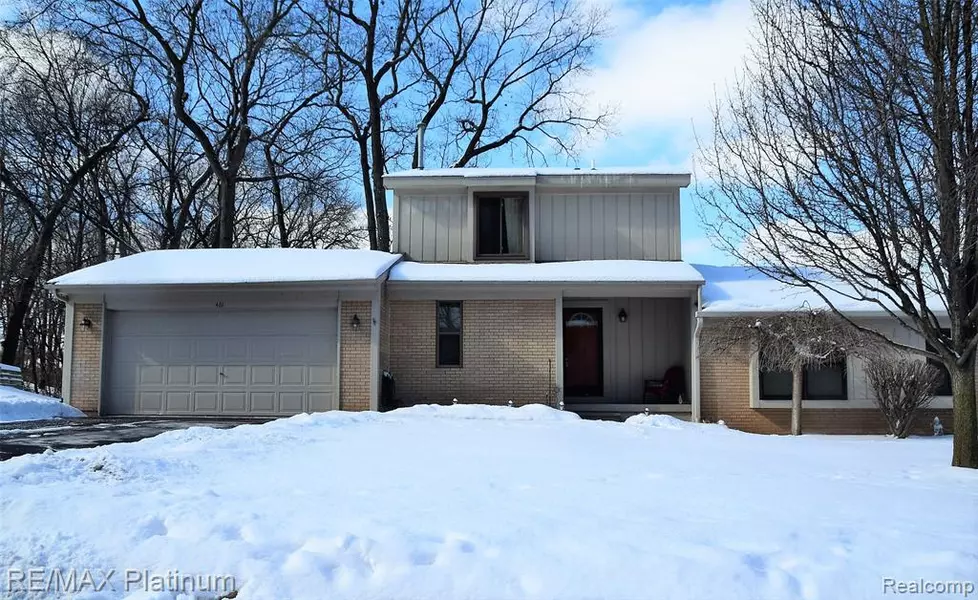 461 FOREST Drive, Brighton, MI 48116