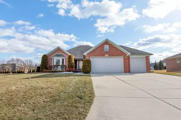 Saint Clair, MI 48079 3587,1195 S RIVER POINTE LN Lane