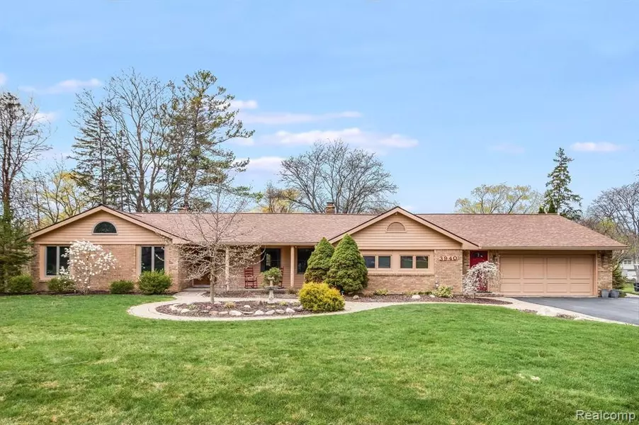 3940 ORCHARD HILL Drive, Bloomfield Hills, MI 48304 3244