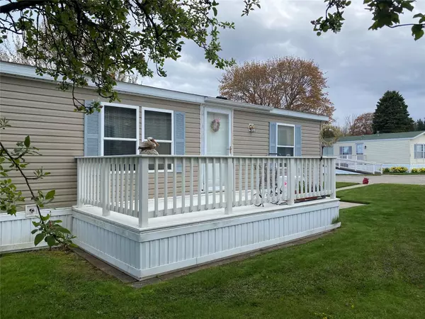 Port Sanilac, MI 48469,512 PEBBLE Lane