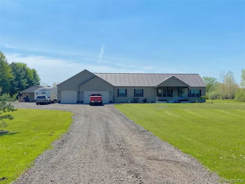 6021 STATE Road, Burtchville, MI 48059 2407