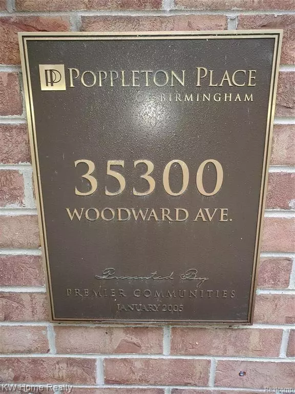 Birmingham, MI 48009 0954,35300 WOODWARD AVE APT 208