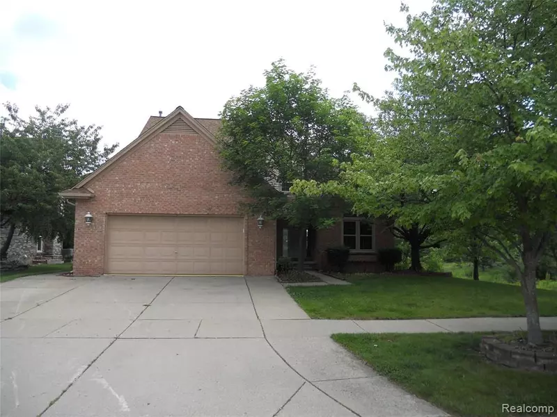 1090 DUNDEE Drive, Canton, MI 48188 1291