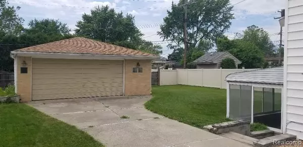 Rockwood, MI 48173 1220,31644 OLMSTEAD Road