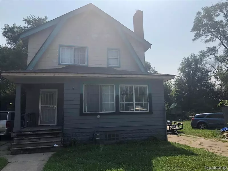 9360 CHEYENNE Street, Detroit, MI 48228 2602