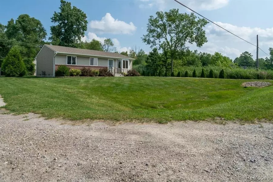 5510 GRISWOLD Road, Kimball, MI 48074 1901