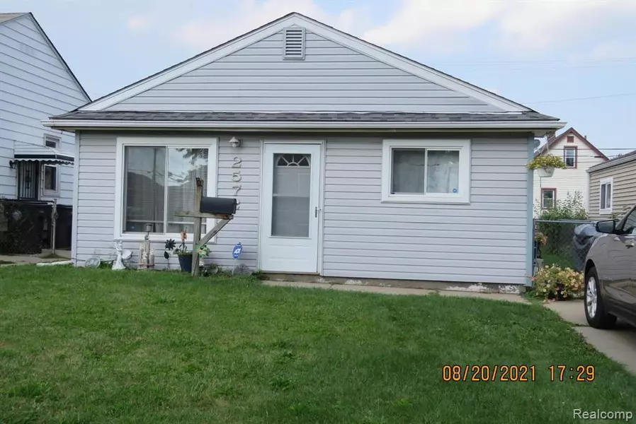 2572 DAVID Street, Melvindale, MI 48122 1922