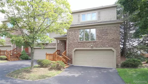 4257 BRECKENRIDGE Drive, West Bloomfield, MI 48322 4432