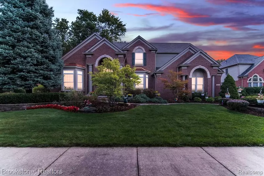 1417 MISTWOOD Court, Canton, MI 48187 5825