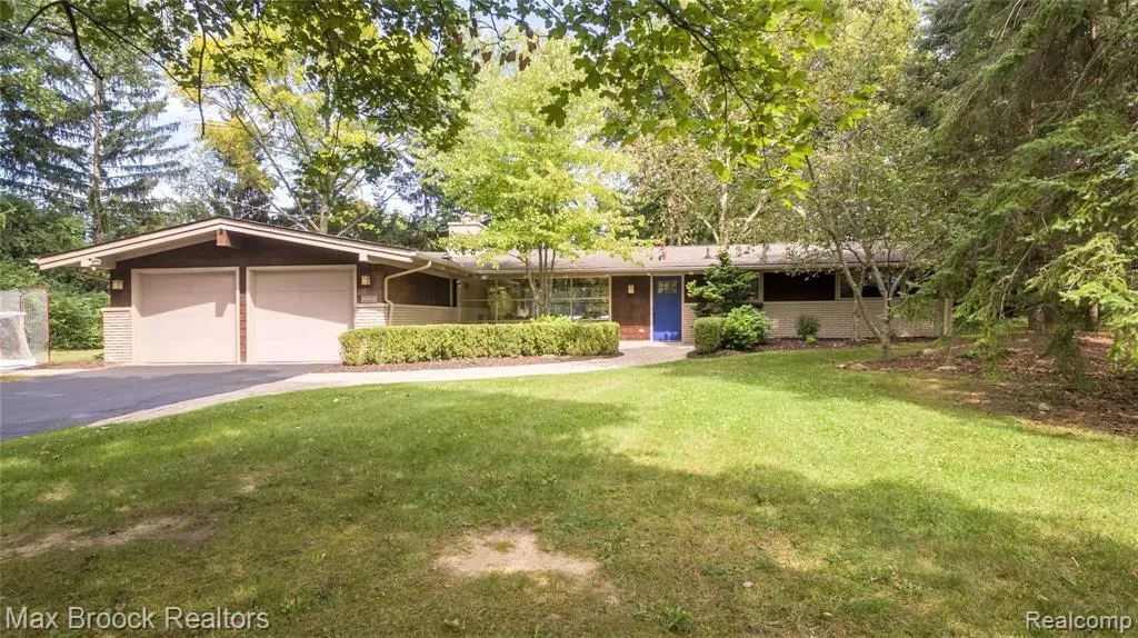 2350 Scotch Pine Street, West Bloomfield, MI 48323 3069