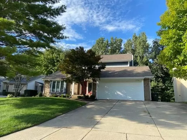 2720 Cedar Key Drive, Lake Orion, MI 48360 1828