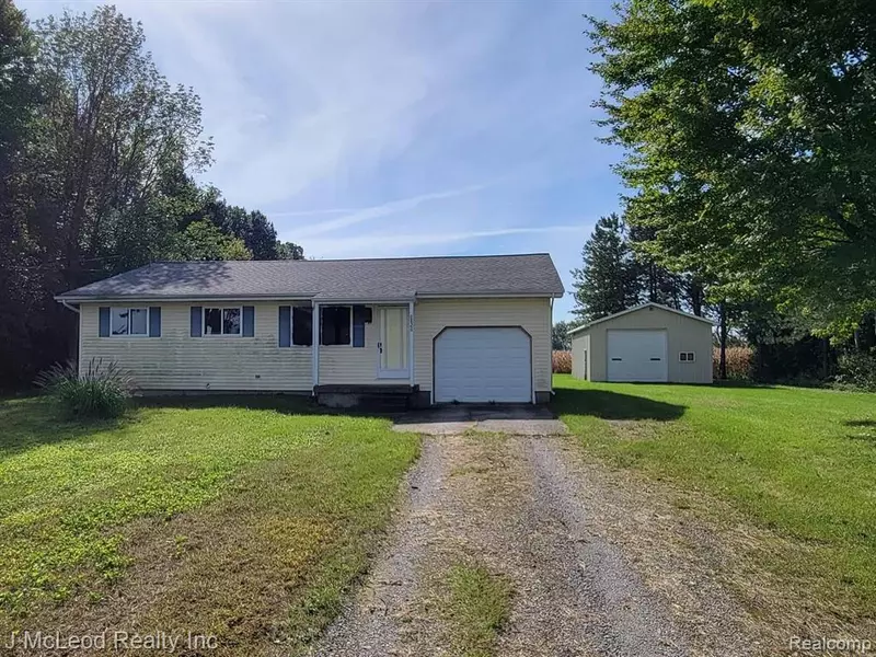 8826 DOWNING Road, Birch Run, MI 48415 9201