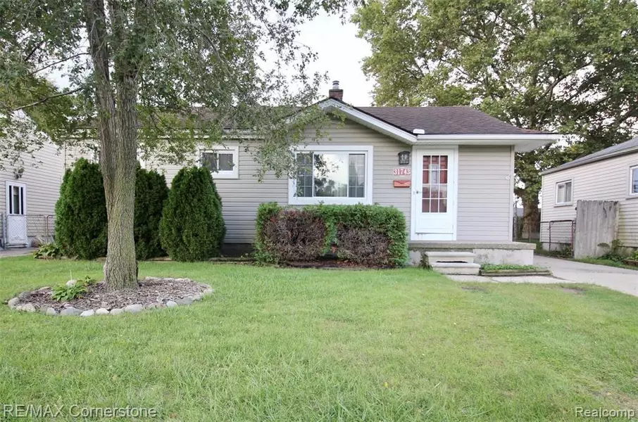 31743 AVONDALE Street, Westland, MI 48186 4995