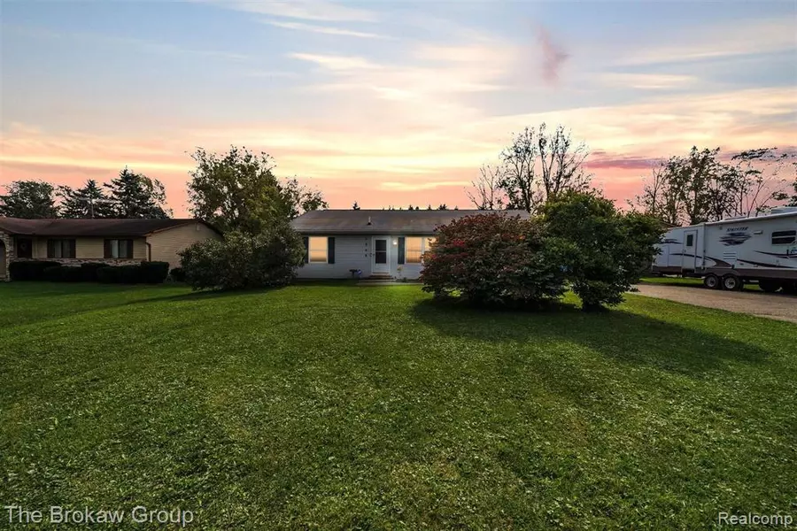 5349 Lennon Road, Swartz Creek, MI 48473