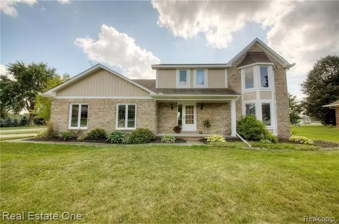 6433 WOODCREST Ridge, Clarkston, MI 48346 3050