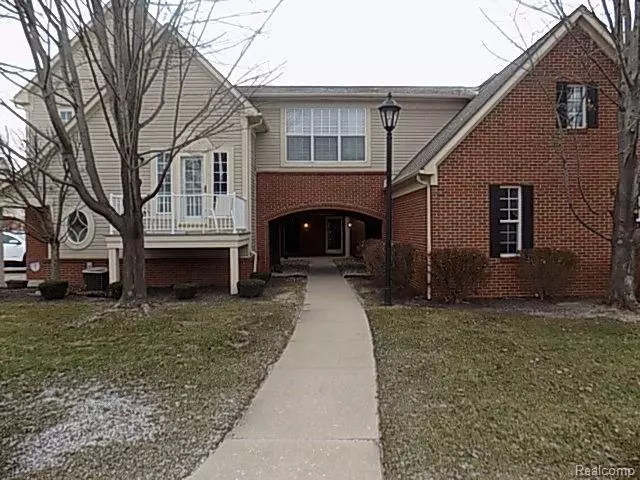 43468 PENDLETON Circle, Sterling Heights, MI 48313 1986