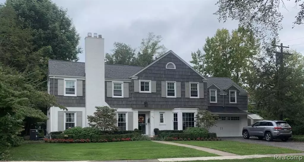 312 TOURAINE, Grosse Pointe Farms, MI 48236 3360