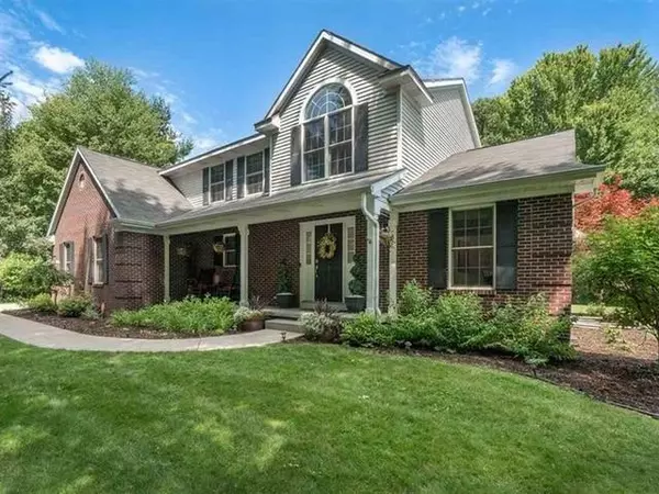 4902 BRISTLECONE DR, Midland, MI 48642