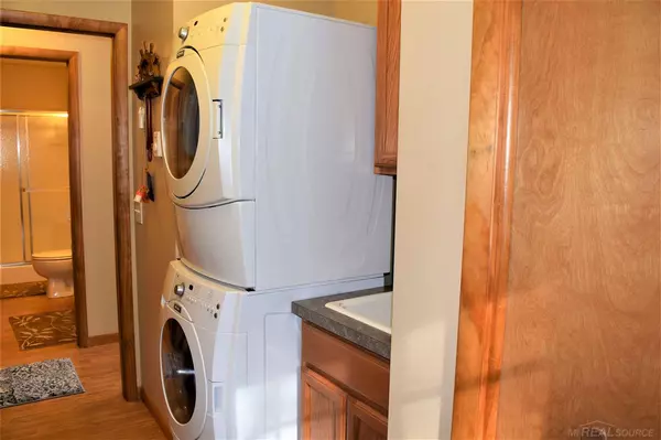 Alger, MI 48610,1553 Peacock Circle