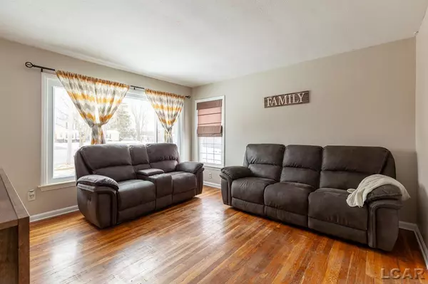 Adrian, MI 49221,541 Riverside