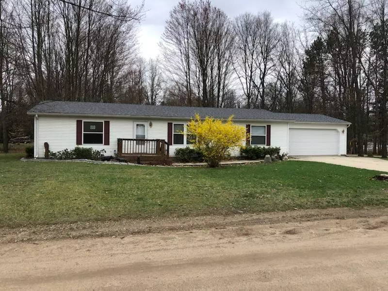 3065 Beechtree, Farwell, MI 48622