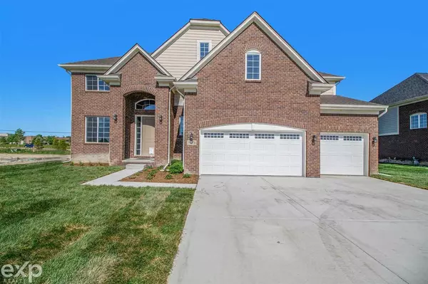 51588 Creek View Drive, Chesterfield Twp, MI 48051