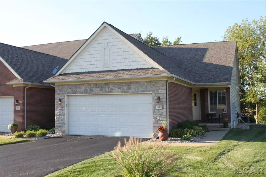 1019 Meadow View, Tecumseh, MI 49286