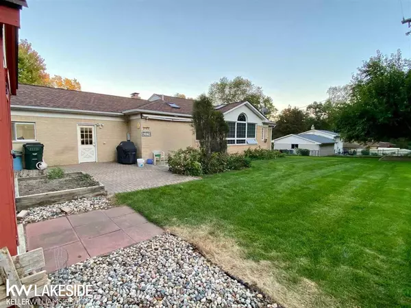 Shelby Twp, MI 48316,52477 Pappy Ln