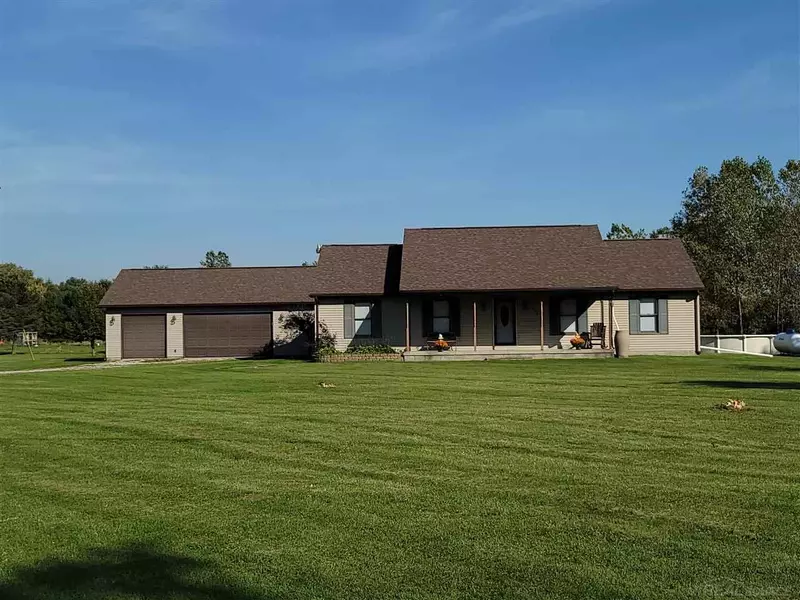 1662 Mayer, Kimball, MI 48074