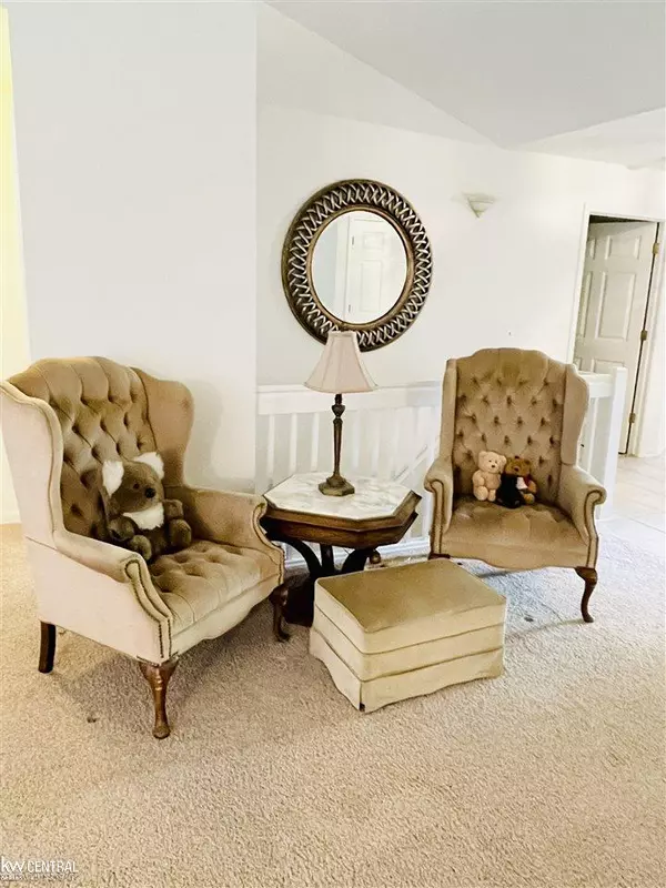 Sterling Heights, MI 48314,44587 Patricia
