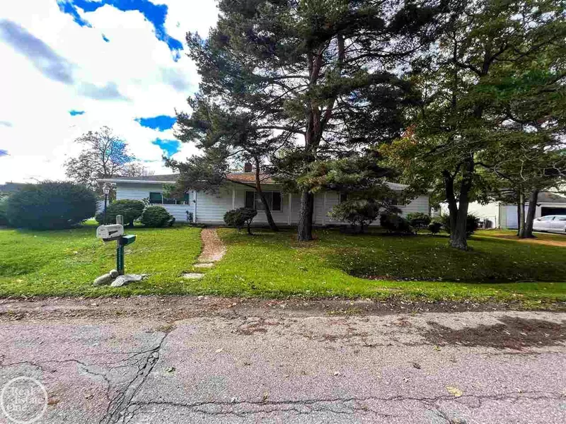 50587 Elsey, New Baltimore, MI 48047