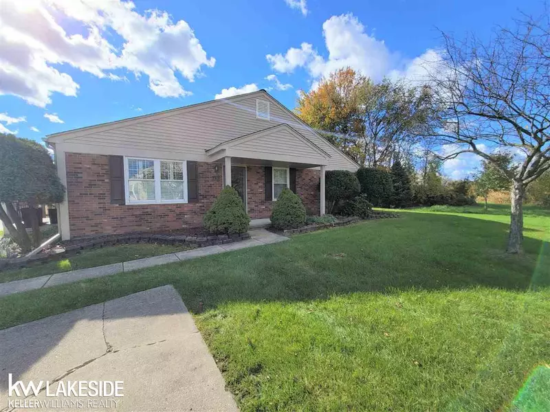 44203 Providence, Clinton Township, MI 48038