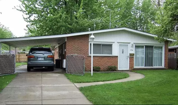 1724 Moulin Ave, Madison Heights, MI 48071